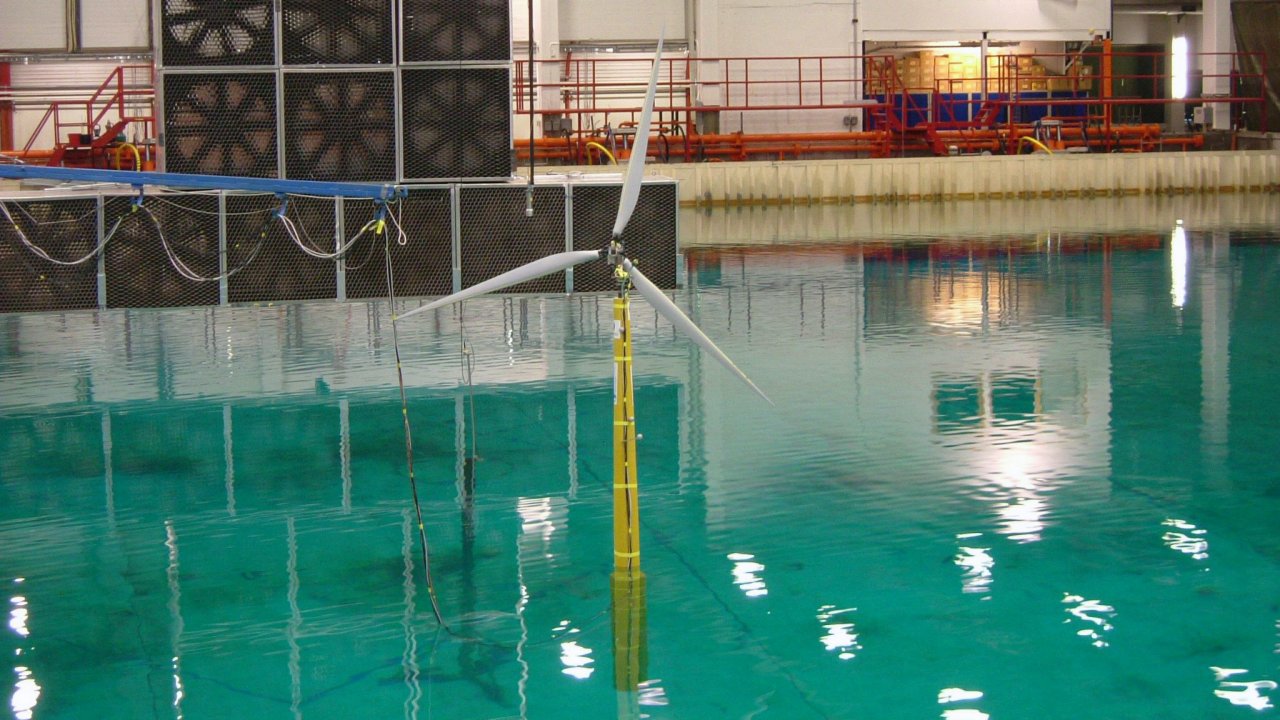 Photo of wind turbine testing at Sintef Testing of the Hywind concept at SINTEF in 2005.