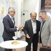 بازدید جناب آقای مهندس ریاحی مدیر عامل شرکت برق منطقه ای خراسان از غرفه گروه گسترش انرژی پاسارگاد در سومین روز از نمایشگاه بین المللی صنعت برق