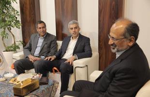بازدید معاونین و مدیران ارشد مدیریت شبکه برق ایران از غرفه گروه گسترش انرژی پاسارگاد در سومین روز از نمایشگاه بین المللی صنعت برق