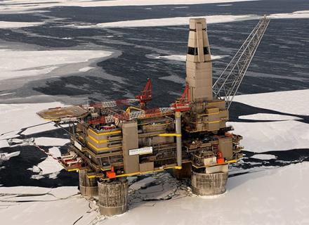 SAKHALIN-2: ONE OF THE WORLD’S LARGEST INTEGRATED OIL AND GAS PROJECTS